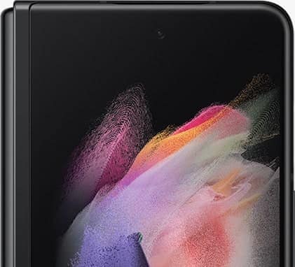 Cámara frontal en la Infinity-O Display del Galaxy Z Fold3 5G.