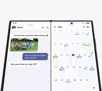 Un Galaxy Z Fold8 Ultra desplegado visto desde la pantalla principal. Se muestran una aplicación de mensajería y una aplicación de calendario en pantalla dividida.