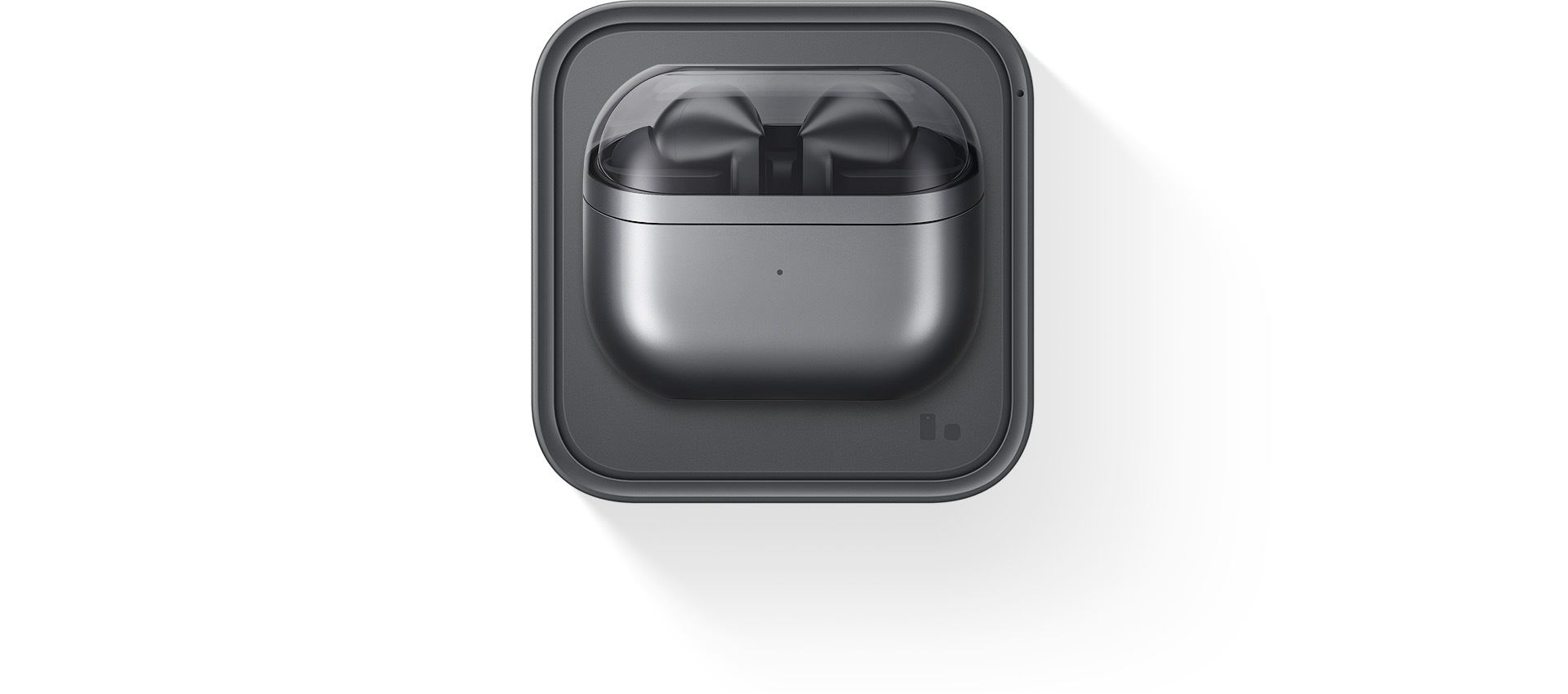 Uudet avaamattomat hopeiset Galaxy Buds3 Pro -kuulokkeet.
