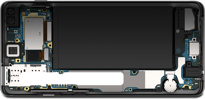 Le Galaxy S10 en mode paysage sans écran, qui présente les composants internes, dont le système de refroidissement avec chambre à vapeur.