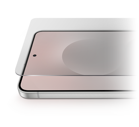 Над экраном Galaxy S25 Edge Titanium Silver парит прочный лист стекла.