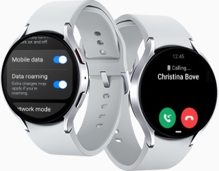دو دستگاه Galaxy Watch6 دیده میشود. ساعت سمت چپ صفحه «تنظیمات» را نشان میدهد. قابلیت «داده همراه» و «رومینگ داده» فعال است. ساعت سمت راست صفحه تماس را با دکمههای تماس سبز و قرمز نشان میدهد.