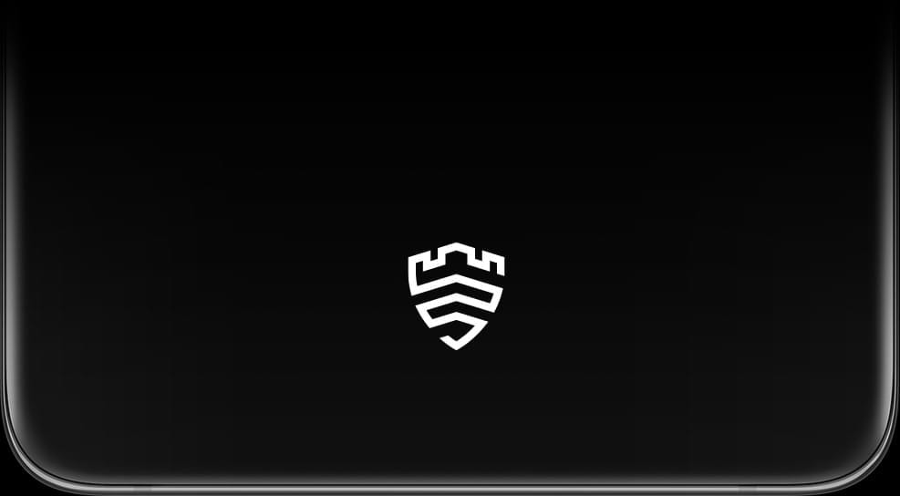 نمای نزدیک محل آنلاک روی صفحه نمایش Galaxy S21 Ultra 5G با لوگو سامسونگ Knox روی صفحه.