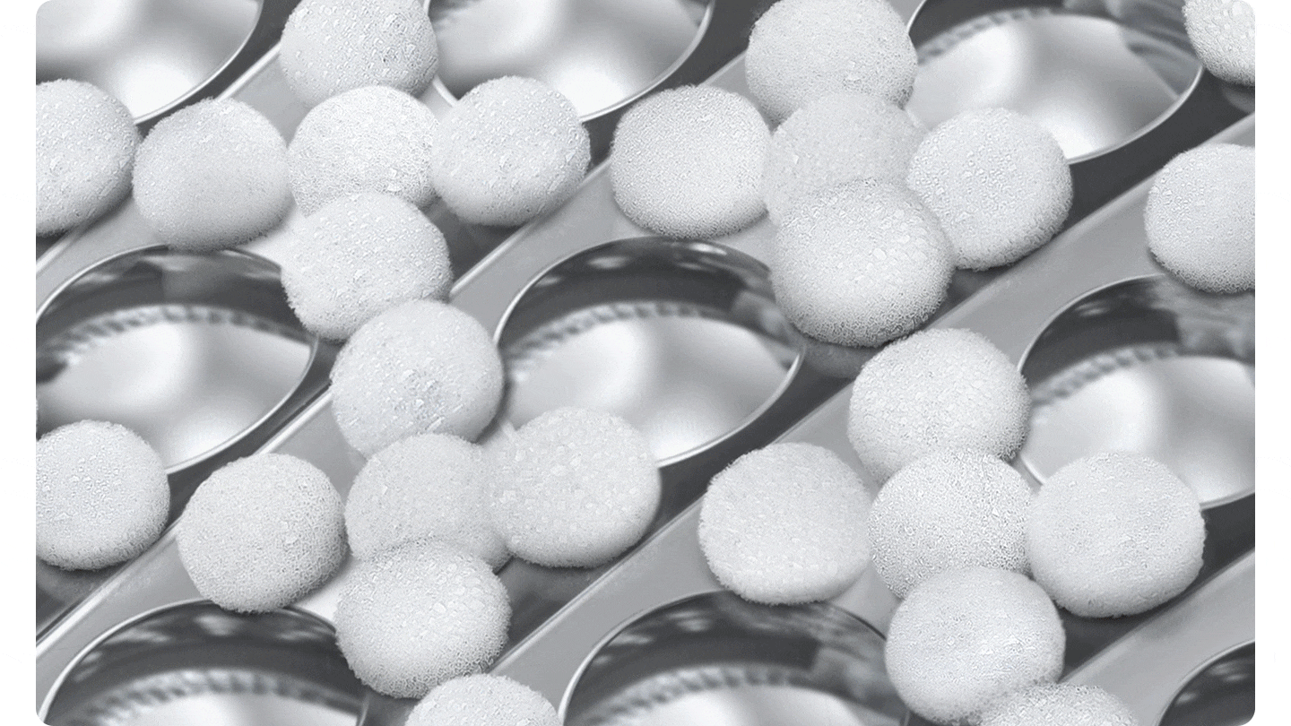 Bubbles are formed through the bubble holes within the washing machine’s drum. There are three type of textile. The optimized the bubble generation for each load* is formed in different amounts depending on the type of textile. AI Ecobubble™ helps up to 70% energy saving**, up to 24% better soil removal** and up to 45.5% better fabric care***.