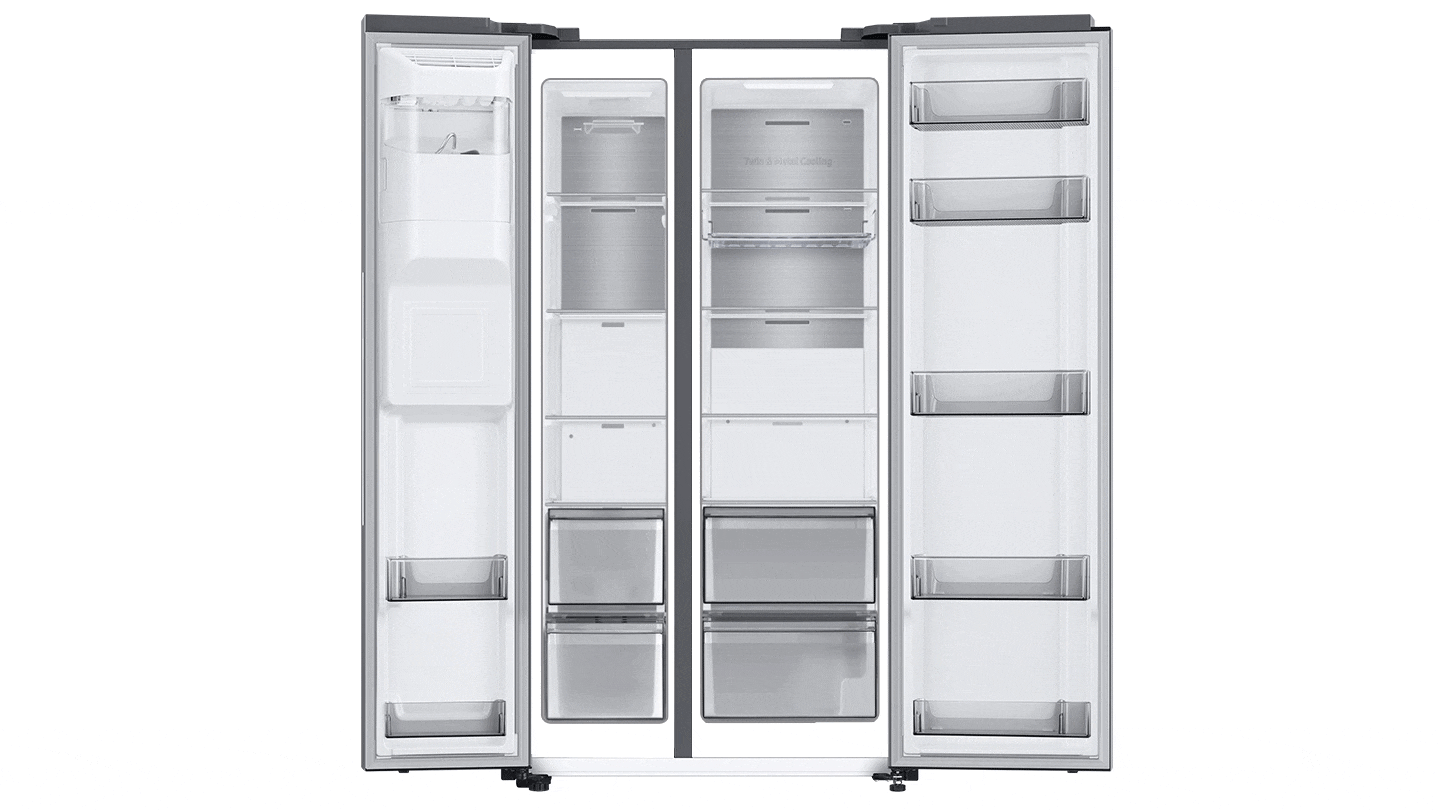 The RS8000NC with Spacemax technology can store more foods than before.