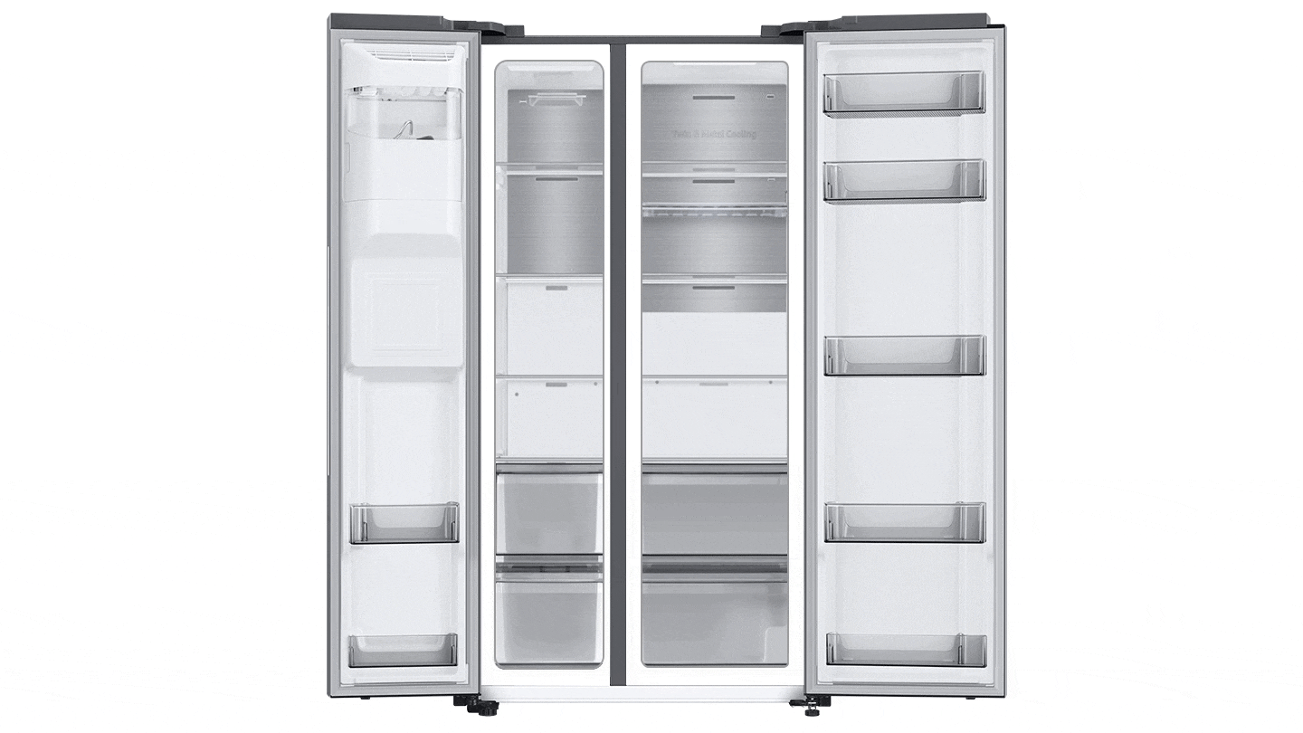 RS8000C with SpaceMax™ technology can store more foods than before.