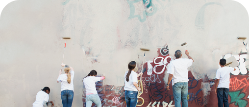 The people painting a mural together represent Samsung’s philosophy of Social Betterment.