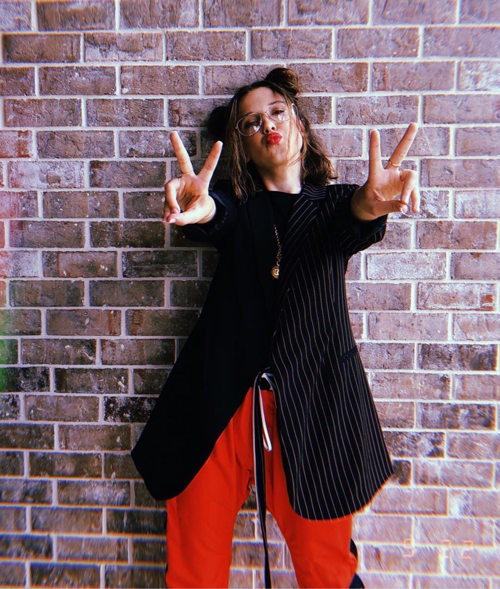 A Verdadeira Millie Bobby Brown E Uma Forca De Peso Samsung Africa