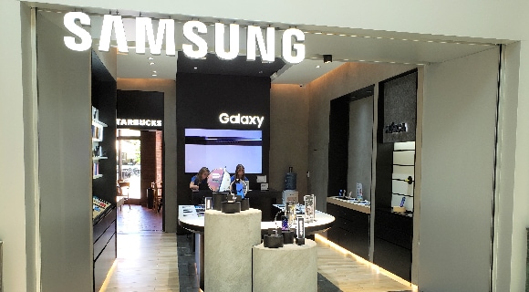 Samsung sneaker store deals