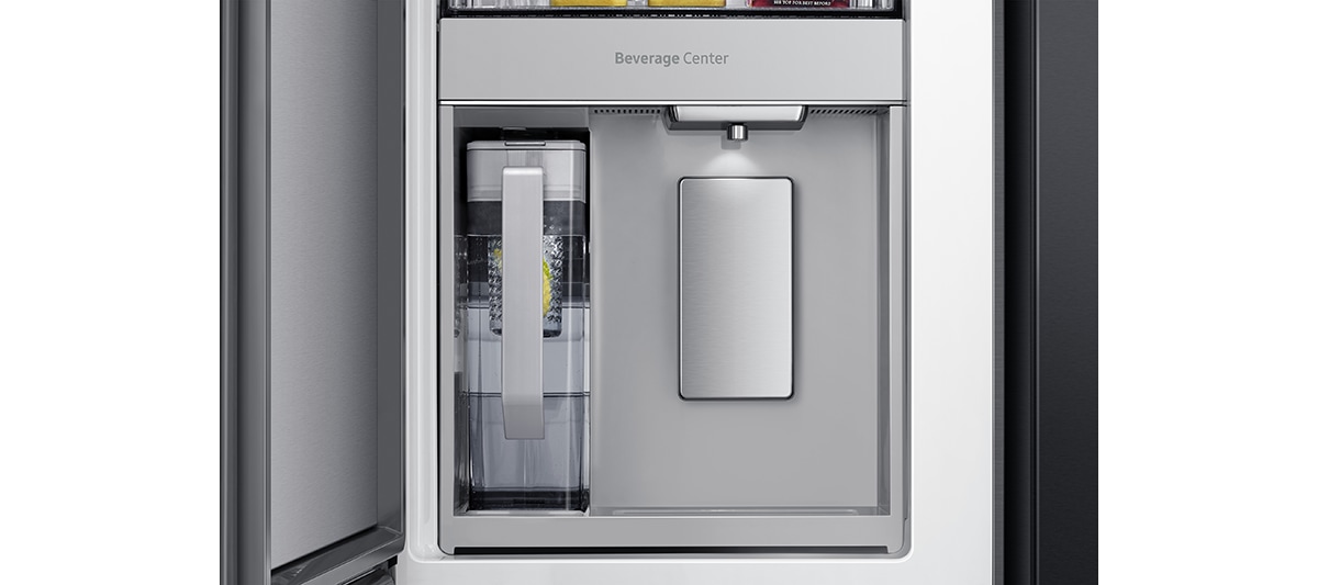 Using and Maintaining the Autofill Water Jug in your Samsung Fridge