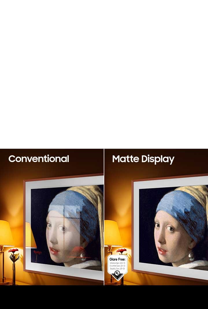 La même oeuvre d'art est affichée sur un écran conventionnel et un écran Matte Display. L'écran conventionnel présente des reflets en raison de la proximité d'une lampe alors que l'écran Matte Display n'est pas affecté par les reflets. Le logo Glare Free, qui a été certifié Reflection Glare UGR<10, Discomfort Glare UGR<22, Disability Glare UGR<34, est également affiché.