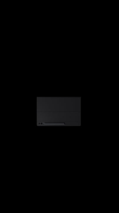 Um dispositivo da série Galaxy Tab S9 com Book Cover Keyboard se abrindo para tornar o display e o teclado visíveis. A S Pen aparece de baixo. Outro dispositivo da série Galaxy Tab S9 com Smart Book Cover aparece à direita. Outro dispositivo da série Galaxy Tab S9 com a película de privacidade aparece do lado esquerdo.