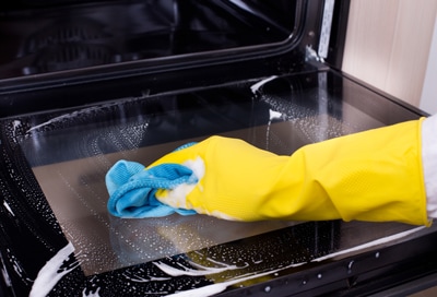 Steam-Clean vs. Self-Clean Ovens: What's the Difference?