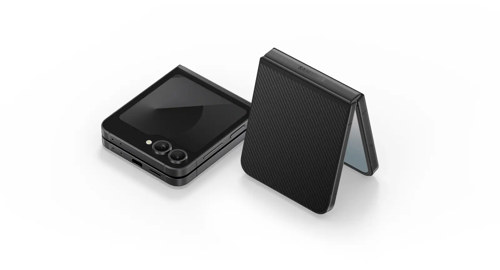 Galaxy Z Flip6 en color Negro, se despliega de forma emergente