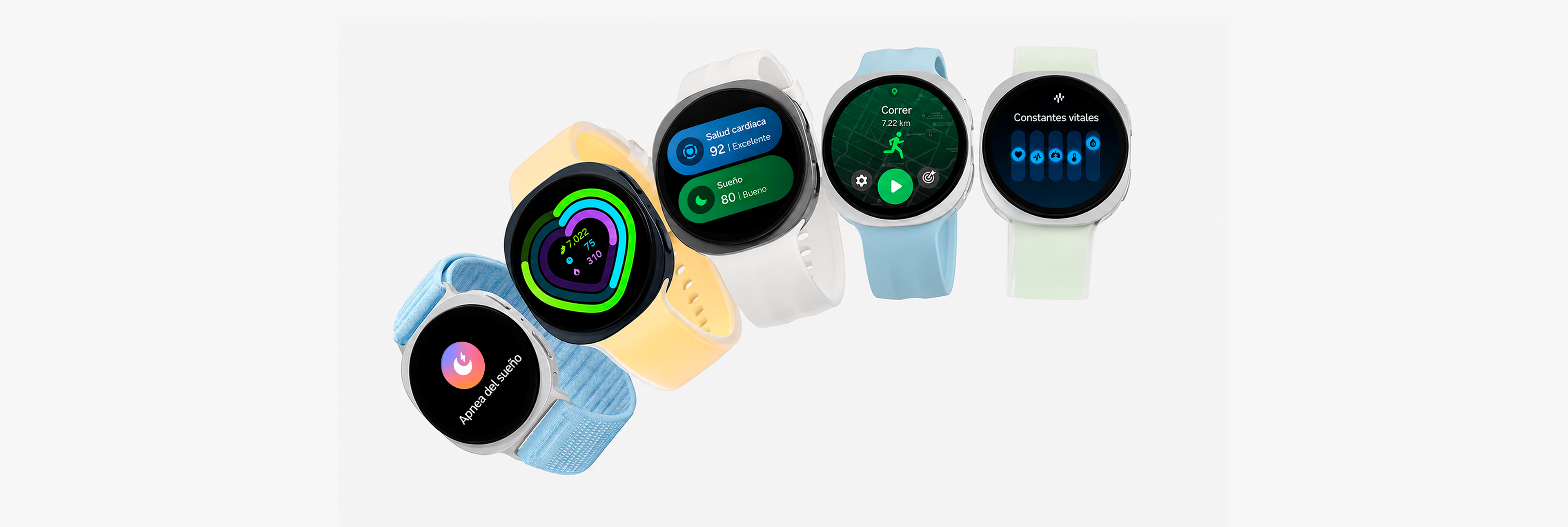 Galaxy Watch9 modelo de 44 mm en Graphite con una correa de tela en Blue, Galaxy Watch9 modelo de 44 mm en Graphite con una correa Misty en Yellow, Galaxy Watch9 modelo de 44 mm en Silver con una correa deportiva en Cream, Galaxy Watch9 modelo de 40 mm en Cream con una correa deportiva en Blue y Galaxy Watch9 modelo de 40 mm en Cream con una correa Misty en Green se alinean para mostrar el diseño ligero, cómodo y versátil del reloj y las correas compatibles.