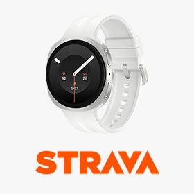 Montre connectée blanche avec suivi sportif iFIT et mesure de la fréquence cardiaque