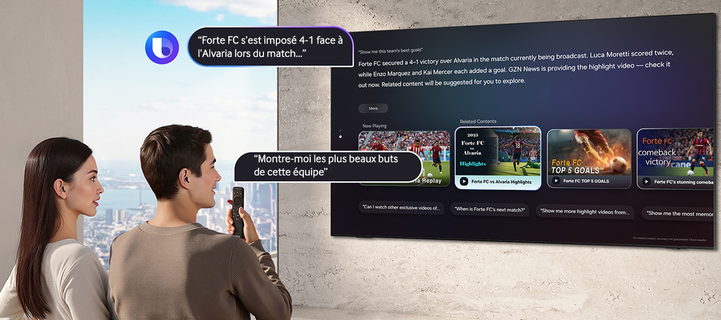 Un homme et une femme sont assis dans leur salon et l’homme demande à Bixby « Montre-moi les meilleurs buts de cette équipe » en parlant dans la télécommande du téléviseur. Bixby, avec son logo, affiche la réponse « Le Forte FC s’est imposé 4-1 face à Alvaria dans le… » avec des détails sur un grand téléviseur Samsung.
