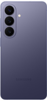 星暮紫 Galaxy S26 的手機背面。