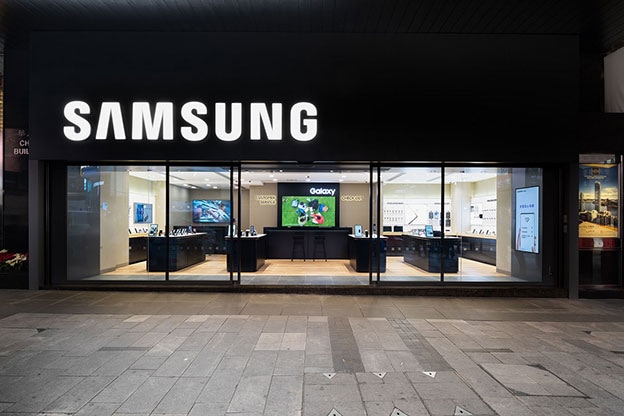 The Fifth Samsung Experience Store Lands in Central! Countless Grand  Opening Offers for a New Shopping Experience