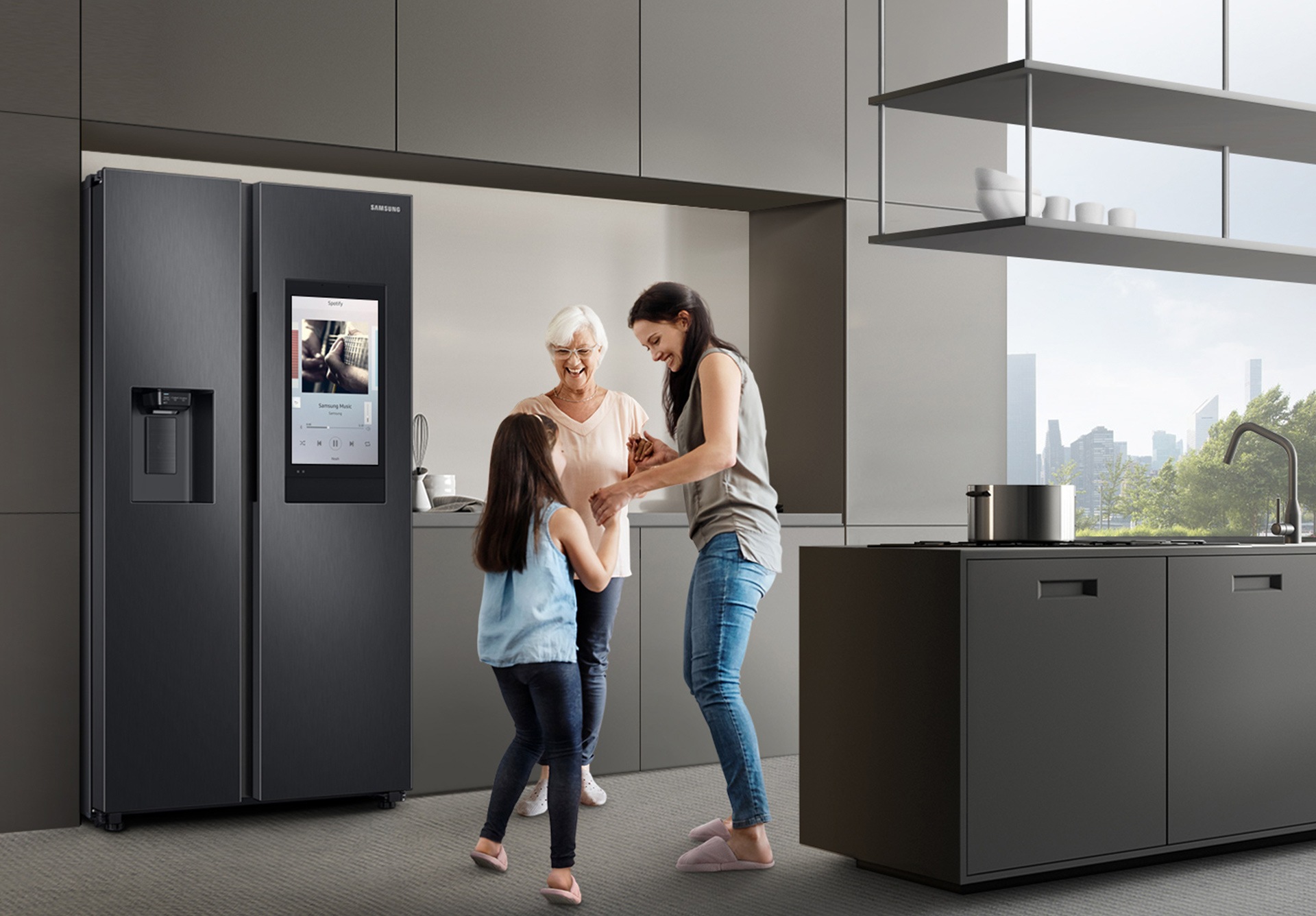 Curd Maestro Family Hub™ Refrigerators - Home Entertainment