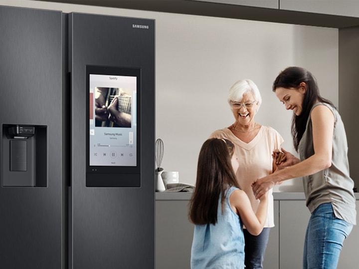 Curd Maestro Family Hub™ Refrigerators - Home Entertainment