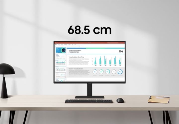 A 68.5 cm (27) screen shows a PPT file. A 80 cm (32) display shows a two-page Word document spread across the screen. A 92.7 cm (37) screen shows a PPT file, a Word document and a website. A 1.06 m (40) display shows a Word document and two websites. A 1.24 m (49) screen shows a Word document, two websites, and a chat window.
