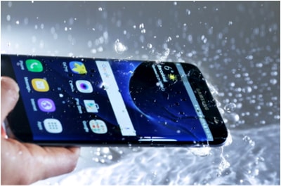 Schuldig Kritiek Barcelona Can I use Samsung Galaxy S7 under water? | Samsung India