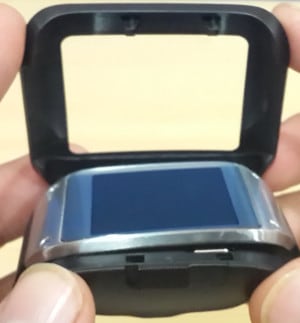 [How-to Guides] How to charge Samsung Galaxy Gear (SM-V700) ?