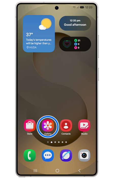 image showing to tap on gallery app