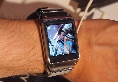 Samsung v700 outlet watch