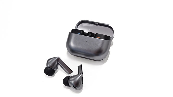 Galaxy Buds+ ワイヤレスイヤホン Galaxy Buds+を購入してみたぞ！本体外観や音質、ペアリングの流れなど