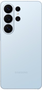 Galaxy S26 Ultra артқы жағынан көгілдір түспен көрінеді.