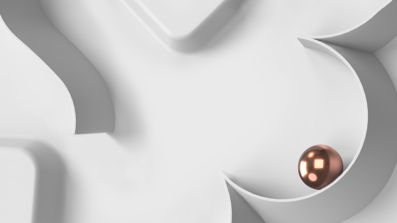 Бронзовые шары на множестве криволинейных стен.