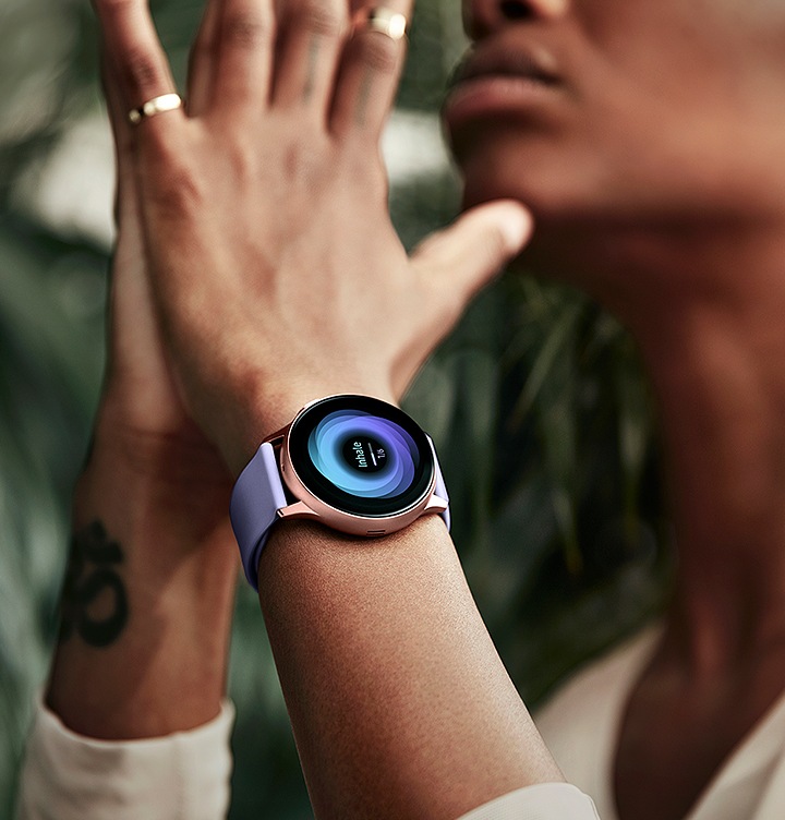 can you play pandora on samsung galaxy watch