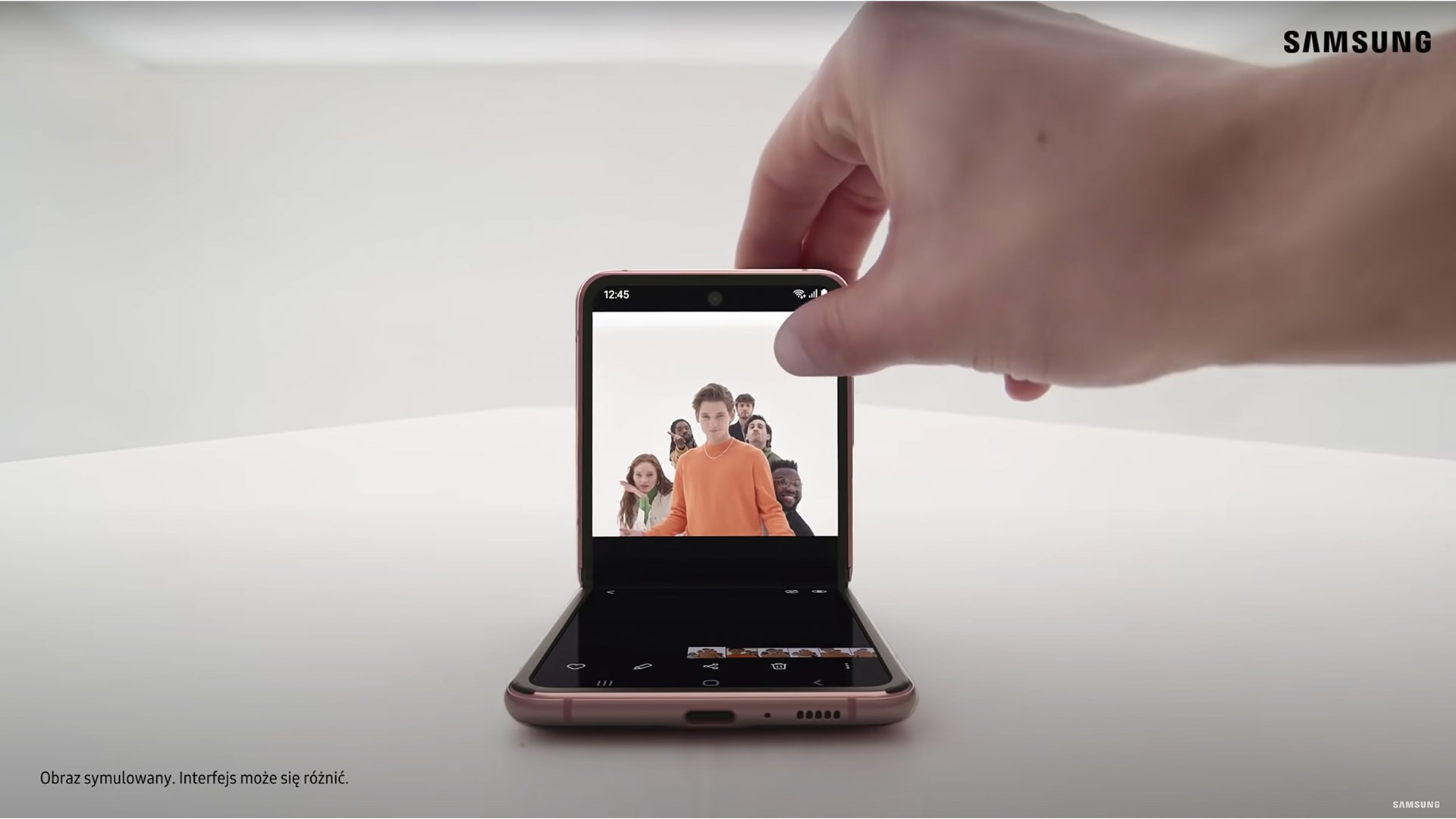 samsung flip z cena