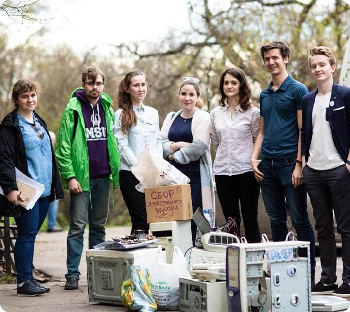 Сбор электронного мусора волонтёрами, утилизация электроники, переработка металла, пластика и батарей из устаревших устройств