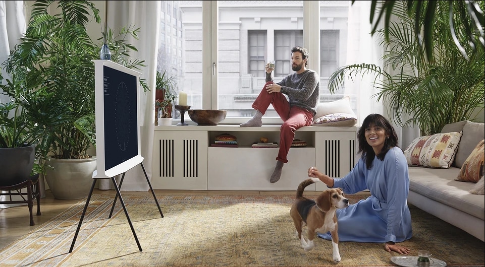 The Serif от Samsung: новый взгляд на телевизор в интерьере | Samsung ...