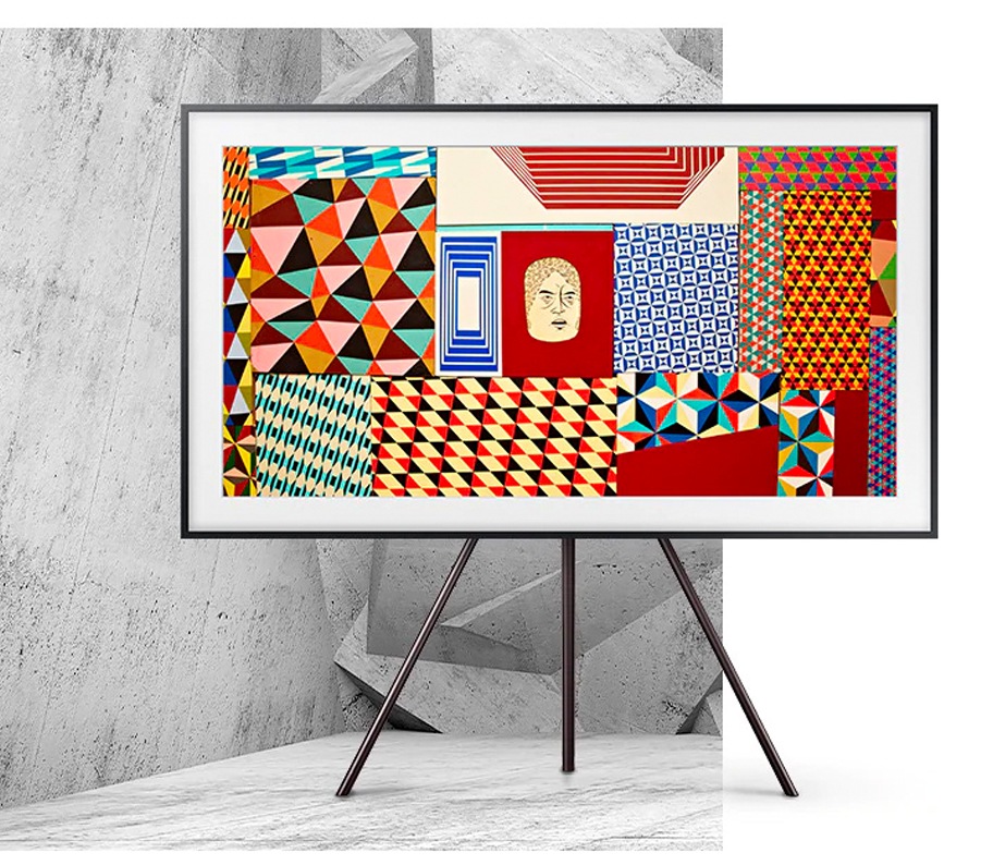 Телевизор не обязан быть черным и скучным Samsung РОССИЯ