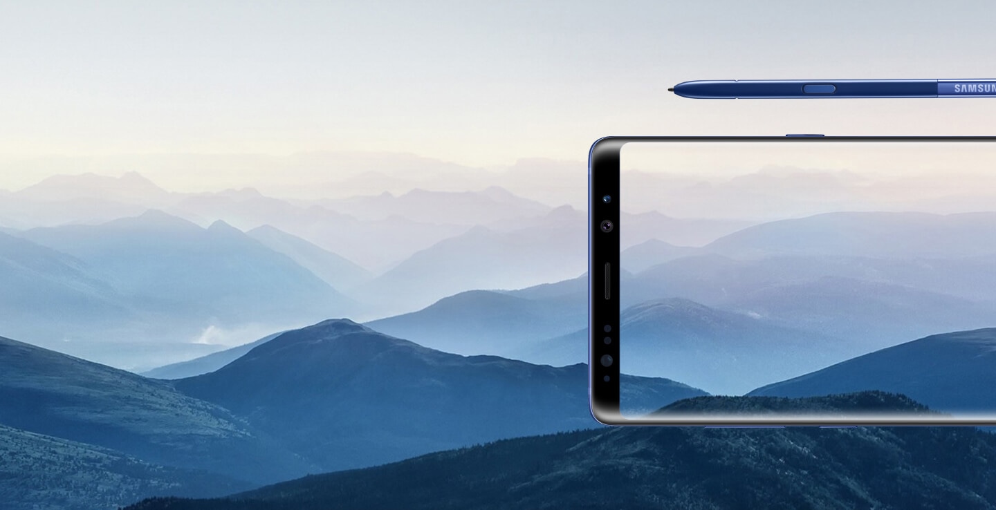 Самсунг Ноут 8 с большим закруглённым экраном 6,3 дюйма и стилусом S Pen.