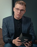 Expert Review Highlight