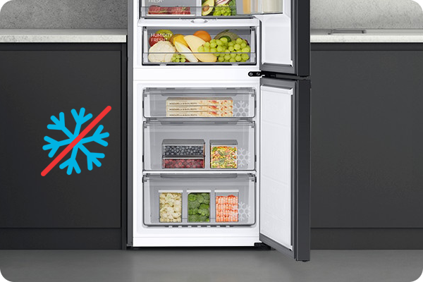 Почему холодильник работает но не морозит?