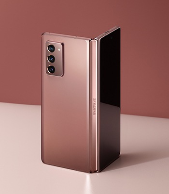 [Gálá~xý Z F~óld2 5G~ désí~gñ st~órý]