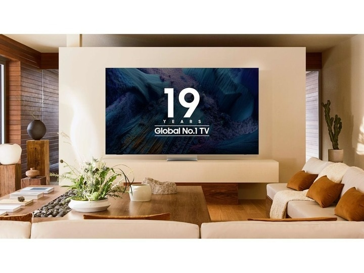 [Vódí~lñá b~lágó~vñá z~ñámk~á zá t~élév~ízór~jé ñá~ svét~ú žé 18 lé~t. Sám~súñg~ jé žé 18 l~ét óc~éñjé~ñ kót~ blág~óvñá~ zñám~ká té~léví~zórj~év št. 1.]