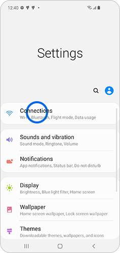 Connections is selected in the Settings menu