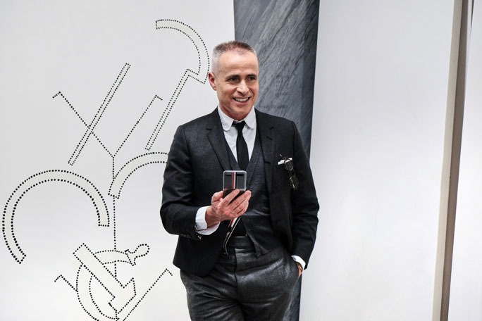 thom browne mobile