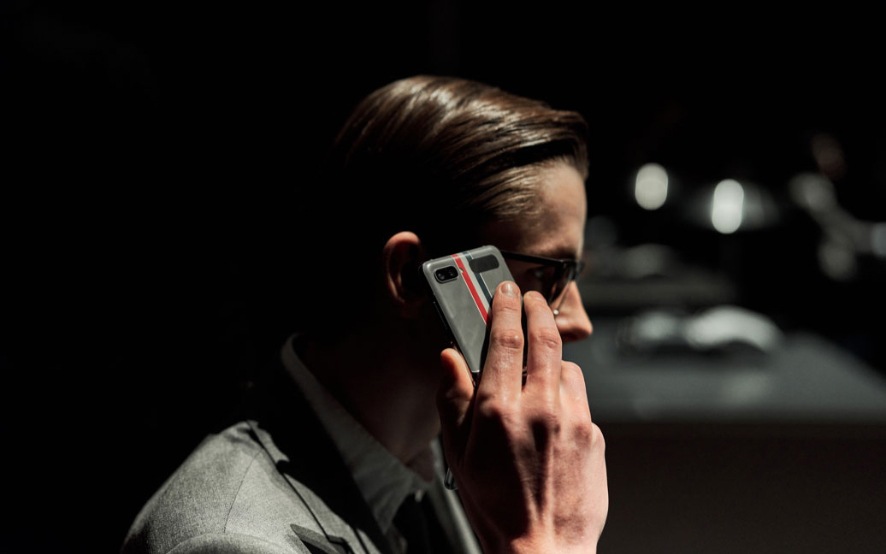thom browne phone
