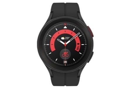Galaxy Watch5 Pro in Titanium Black is shown.