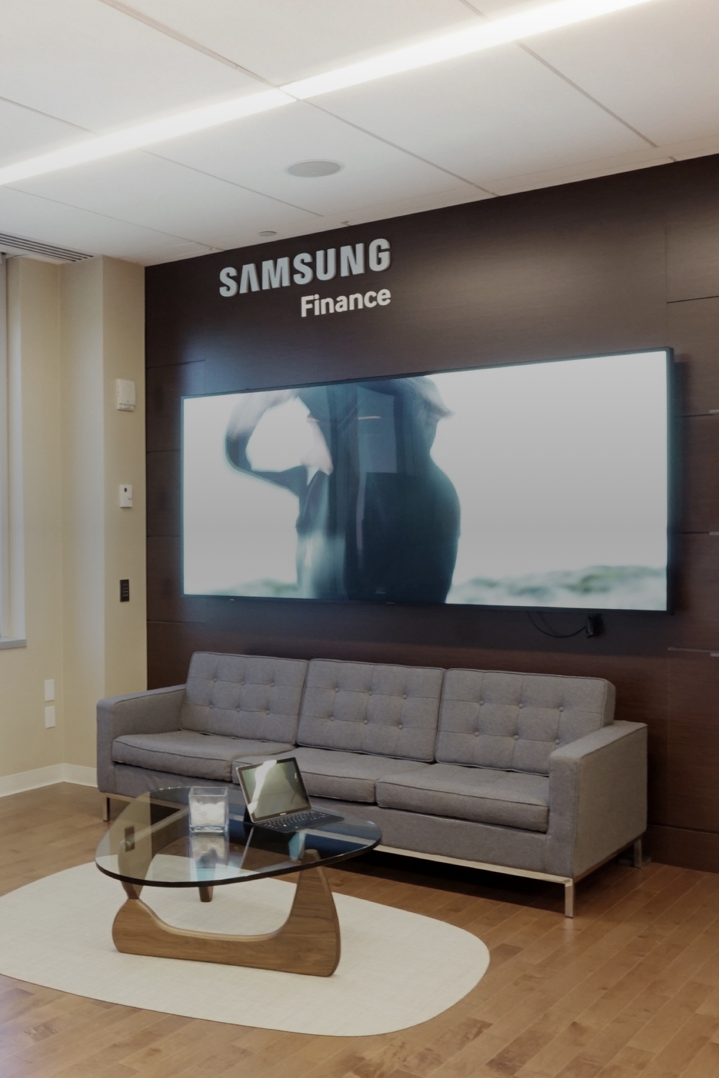 Samsung's Ridgefield Park NJ Executive Briefing Center Samsung