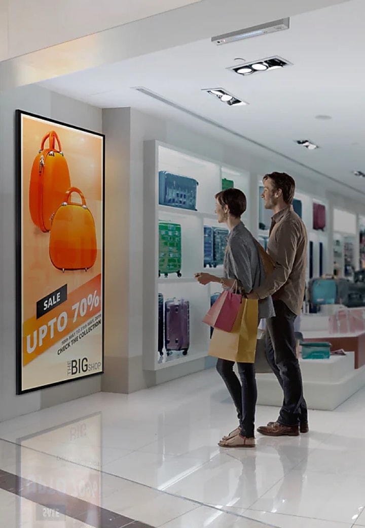 Samsung-Exclusive Store  Retail store design, Samsung store, Shop interiors