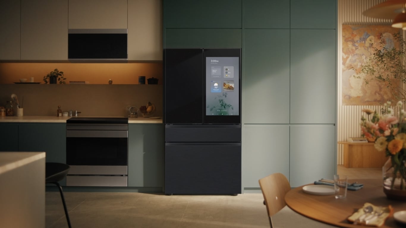 Bespoke AI Washer Dryer Combo, Dishwasher, Vacuum, and Family Hub Fridge